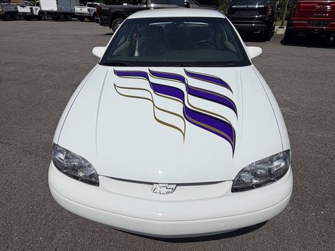 Used 1995 Chevrolet Monte Carlo Z34 FWD image 2