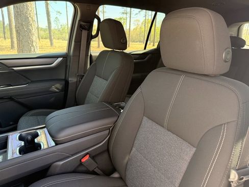 New 2026 GMC Acadia Elevation w/ LPO, Floor Liner Package image 14