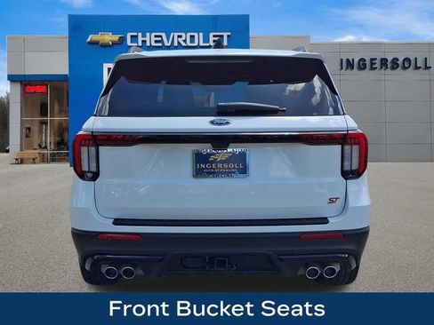 Used 2025 Ford Explorer ST AWD/4WD image 23