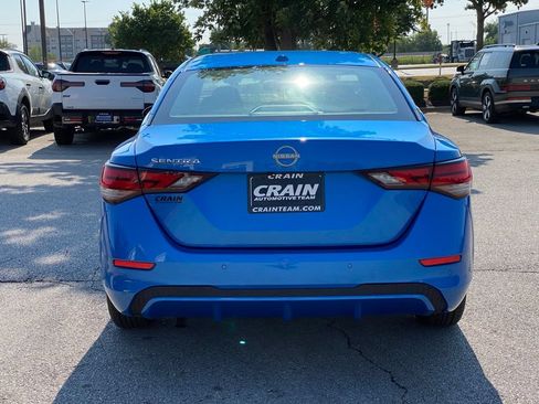 Used 2025 Nissan Sentra SV FWD image 6