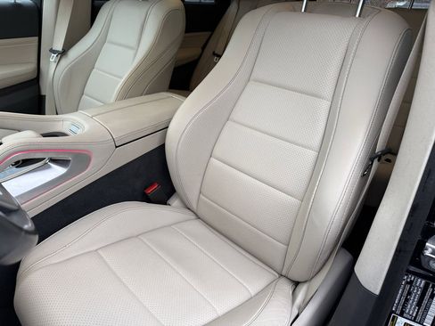 Used 2020 Mercedes-Benz GLE 450 4MATIC image 34