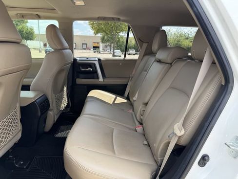 Used 2021 Toyota 4Runner Limited AWD/4WD image 27