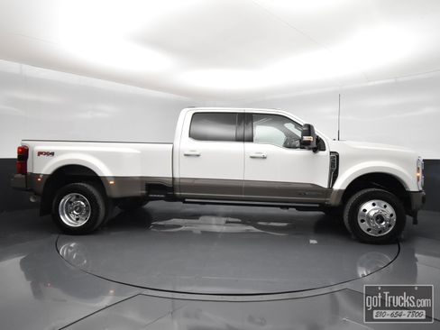 Used 2026 Ford F450 King Ranch w/ FX4 Off-Road Package AWD/4WD image 56