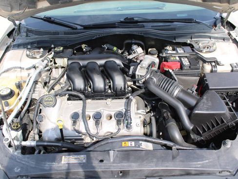 Used 2008 Ford Fusion SEL FWD image 21