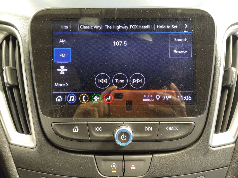Used 2023 Chevrolet Malibu LT FWD image 25