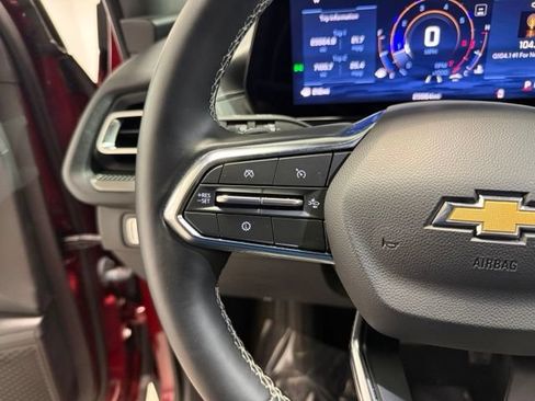 Certified 2026 Chevrolet Traverse LT FWD image 16