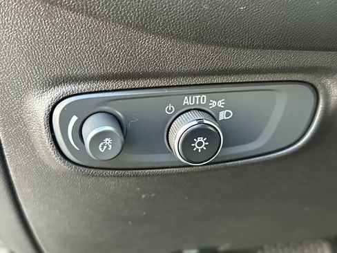 Used 2023 Chevrolet Equinox LT w/ LPO, Floor Liner Package image 25