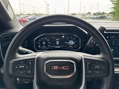 Used 2022 GMC Sierra 1500 Elevation w/ LPO, Elevation Black Package AWD/4WD image 21
