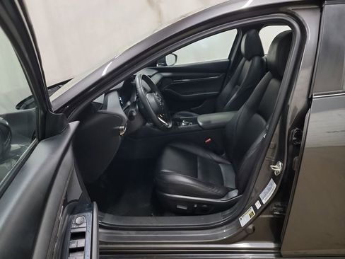 Used 2021 MAZDA MAZDA3 s image 11