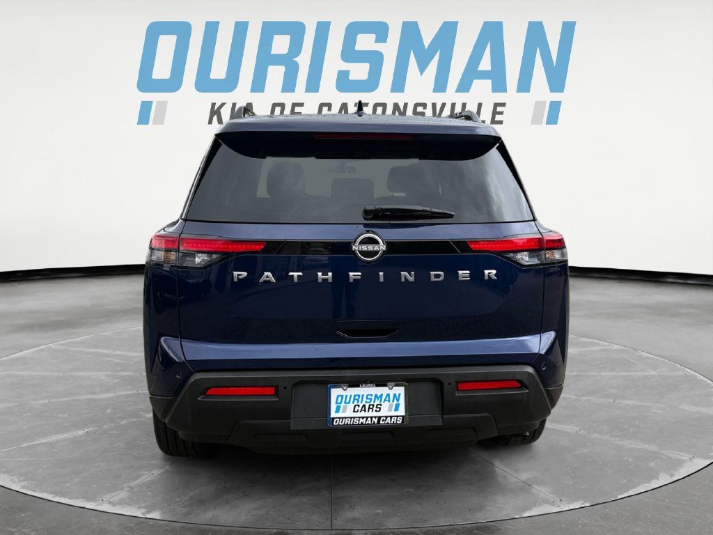 Used 2025 Nissan Pathfinder SV FWD image 5