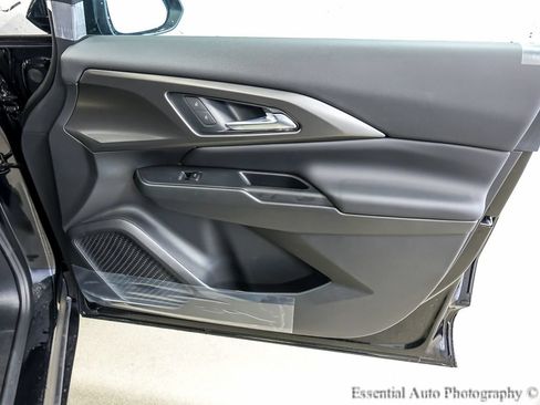 Certified 2026 Chevrolet Equinox EV LT w/ Comfort Package FWD image 24