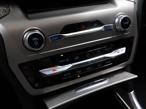 Certified 2023 Ford Explorer Timberline image 30