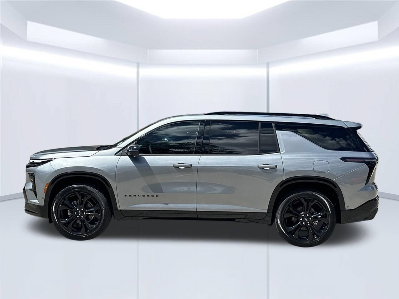 New 2027 Chevrolet Traverse RS FWD image 2