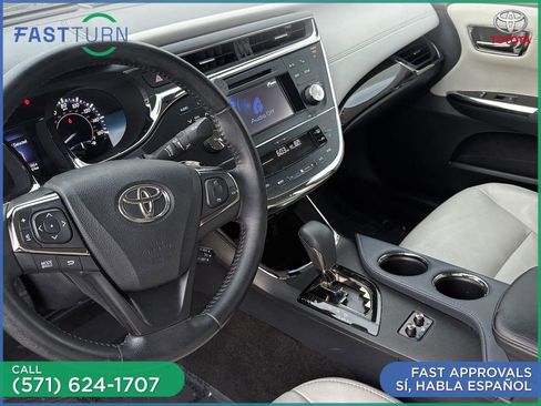 Used 2013 Toyota Avalon XLE image 24