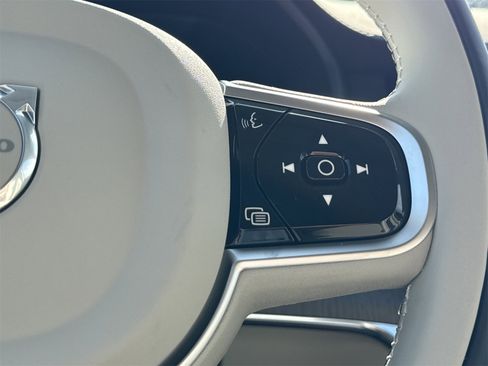New 2026 Volvo XC90 B6 Ultra w/ Protection Package image 25