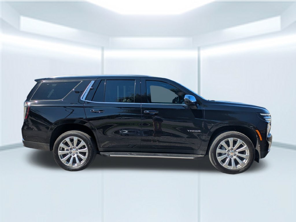 Used 2026 Chevrolet Tahoe Premier AWD/4WD image 6