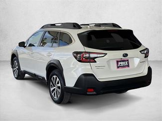 Used 2025 Subaru Outback Premium AWD/4WD video 3