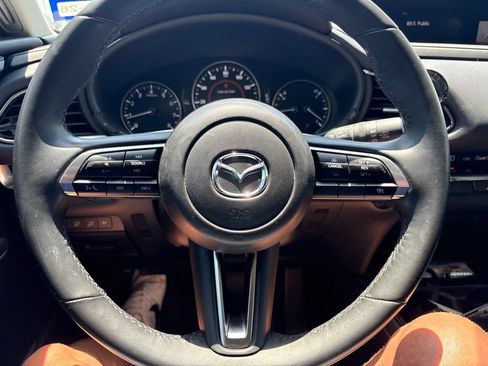 Used 2024 MAZDA CX-30 AWD 2.5 S w/ Preferred Package image 2