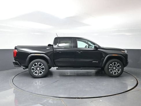 Used 2024 GMC Canyon AT4 w/ Canyon Safety Plus Package AWD/4WD image 3