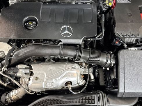 Used 2022 Mercedes-Benz CLA 250 image 29