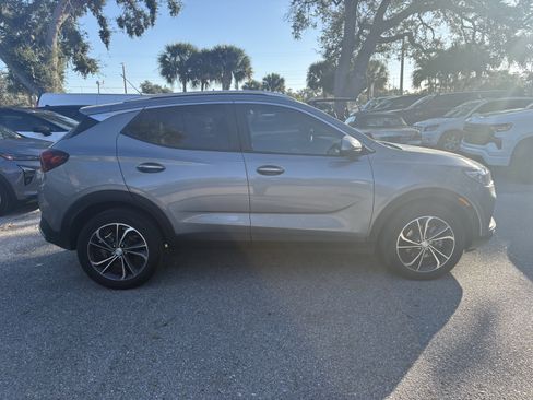 Used 2023 Buick Encore GX Select image 8