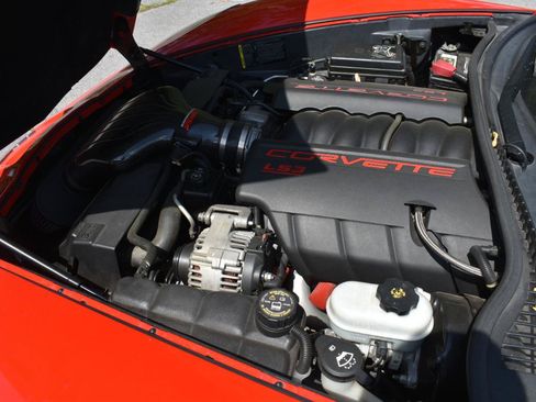 Used 2010 Chevrolet Corvette Grand Sport w/ Preferred Equipment Group RWD image 14