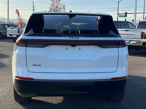 Used 2025 Jeep Wagoneer S Limited w/ Comfort Package image 6