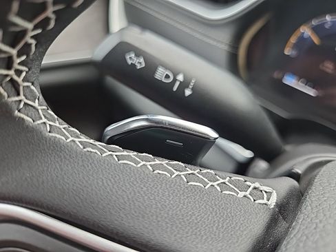 New 2025 Jeep Grand Cherokee L Limited w/ Luxury Tech Group II image 44