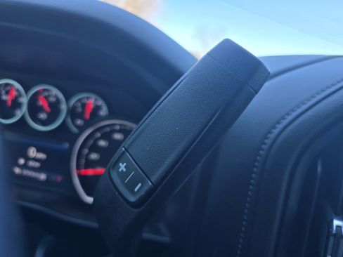 Used 2020 Chevrolet Silverado 1500 RST image 26