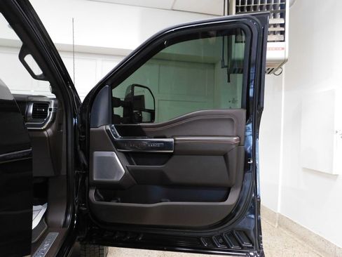 Used 2024 Ford F450 King Ranch w/ Chrome Package AWD/4WD image 95