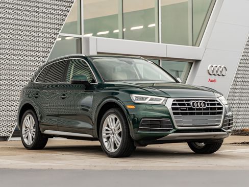 Used 2018 Audi Q5 2.0T Premium Plus w/ Premium Plus Package image 1