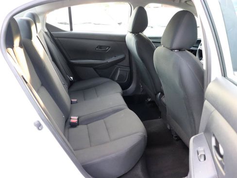 Used 2024 Nissan Sentra S FWD image 13