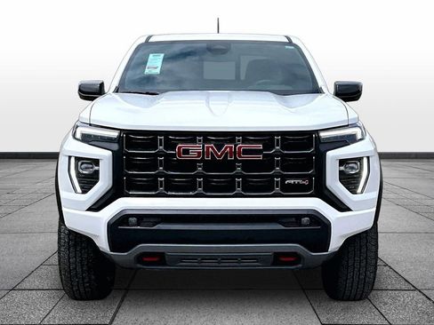 Used 2023 GMC Canyon AT4 w/ AT4 Premium Package AWD/4WD image 3