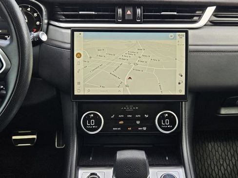 Used 2025 Jaguar F-PACE SVR AWD/4WD image 25