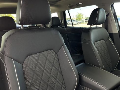 New 2026 Volkswagen Atlas SEL Premium R-Line image 23