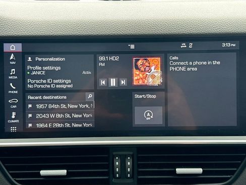 Used 2019 Porsche Cayenne image 16