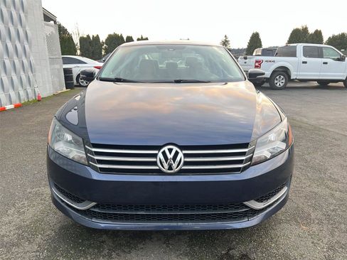 Used 2014 Volkswagen Passat 1.8T S image 3