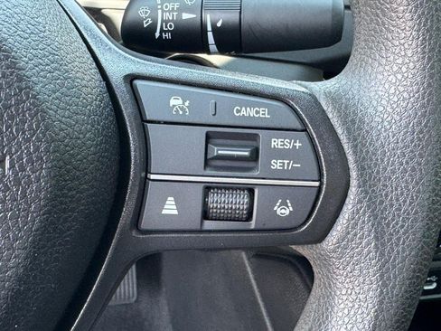 Certified 2025 Honda Accord LX image 22
