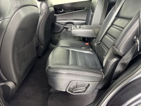 Used 2017 Kia Sorento EX AWD/4WD image 20