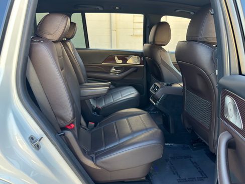Used 2022 Mercedes-Benz GLS 580 4MATIC image 51