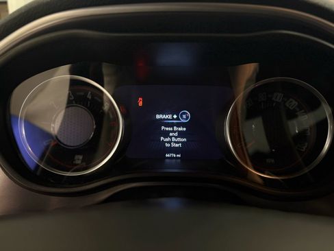 Used 2020 Dodge Challenger R/T Scat Pack image 21