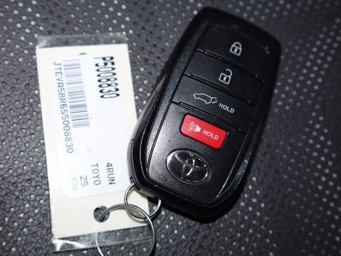 Used 2025 Toyota 4Runner TRD Off-Road Premium w/ Tow Technology Package AWD/4WD image 44