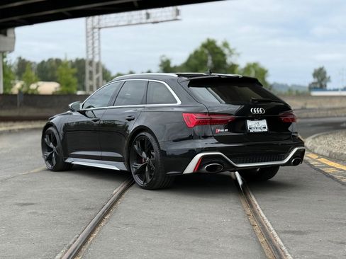 Used 2021 Audi RS 6 AWD/4WD image 6