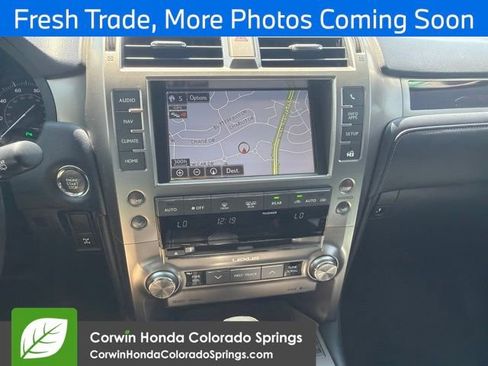 Used 2015 Lexus GX 460 w/ Premium Package AWD/4WD image 9