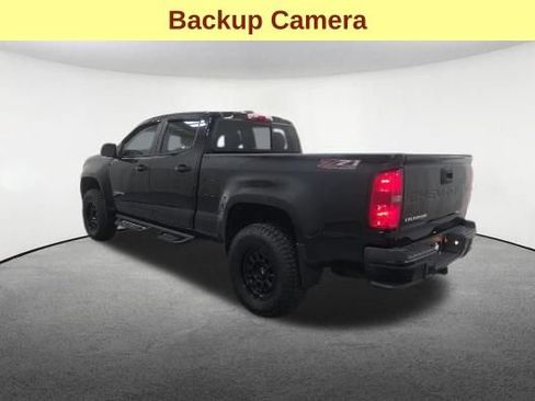 Used 2022 Chevrolet Colorado Z71 AWD/4WD image 8