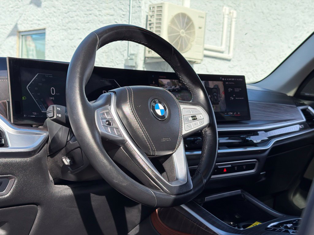 Used 2024 BMW X7 xDrive40i w/ Executive Package AWD/4WD image 40