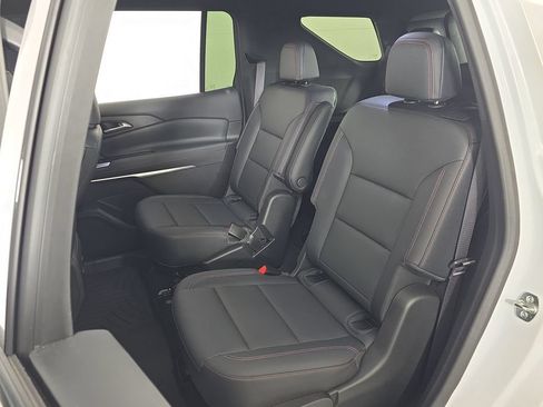 Used 2025 Chevrolet Traverse Z71 AWD/4WD image 24