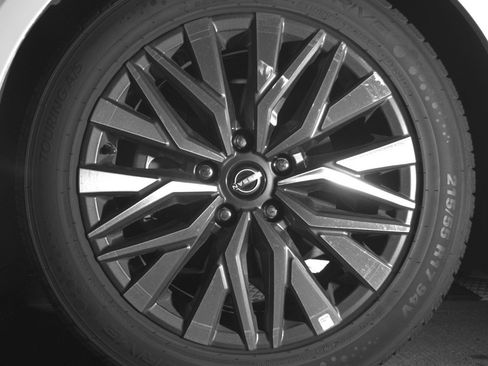 Used 2025 Nissan Altima 2.5 SV image 11