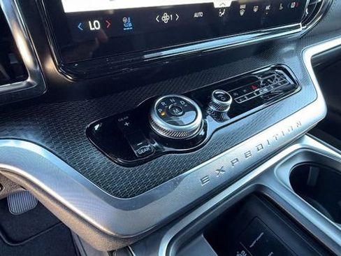 New 2027 Ford Expedition Max Platinum w/ Stealth Performance Package AWD/4WD image 27