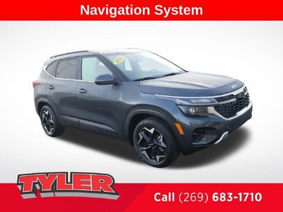 Used 2024 Kia Seltos EX